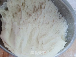 韭菜包子的做法步骤：1