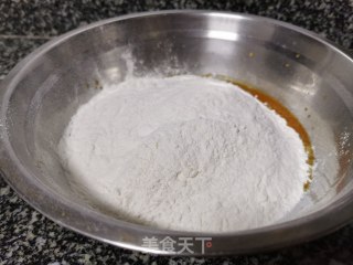 南瓜枣花馍的做法步骤：4