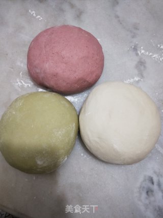 彩色馒头的做法步骤：2