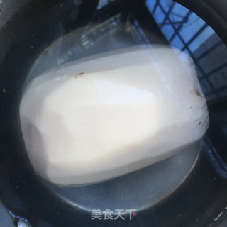 老干妈炒藕片的做法步骤：1