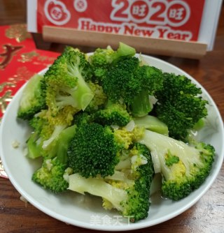 蒜蓉西兰花的做法步骤：8