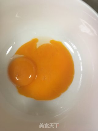 无油舒芙蕾松饼的做法步骤：1