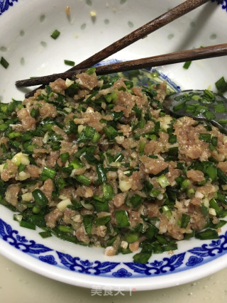 香煎韭菜饺子的做法步骤：2