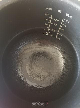 电饭锅煲仔饭的做法步骤：3