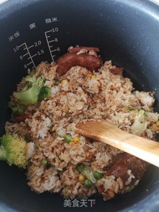 电饭锅煲仔饭的做法步骤：7