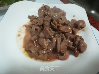 牛肉炒黄瓜的做法步骤：4