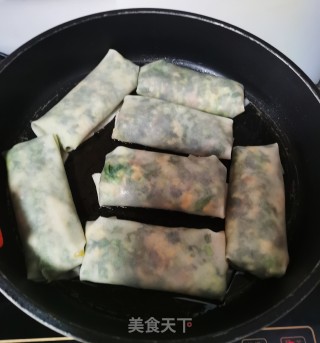 筋饼韭菜盒子的做法步骤：12