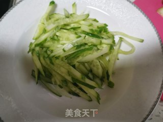 家常麻酱凉面的做法步骤：2