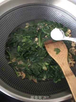 海米菠菜鹅蛋汤的做法步骤：12