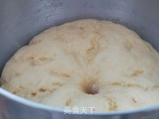 牛奶蜂蜜大麻花的做法步骤：3