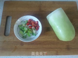 响油白萝卜丝的做法步骤：1