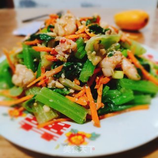 虾球拌芹菜的做法步骤：6