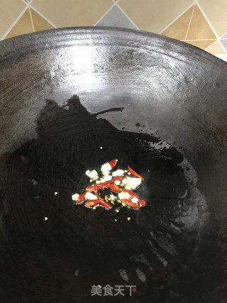 包菜炒肉的做法步骤：4