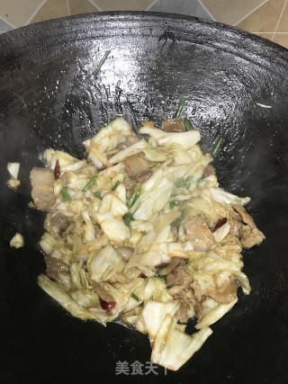 包菜炒肉的做法步骤：10