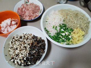 猪肉粉丝包的做法步骤：4