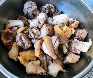 白果炖鸡的做法步骤：3