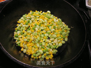 铁锅腊肠蔬菜饭--米饭的做法步骤：4