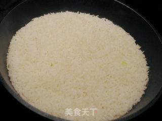 铁锅腊肠蔬菜饭--米饭的做法步骤：6