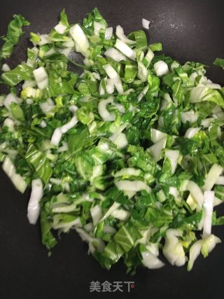 青菜炒饭的做法步骤：3