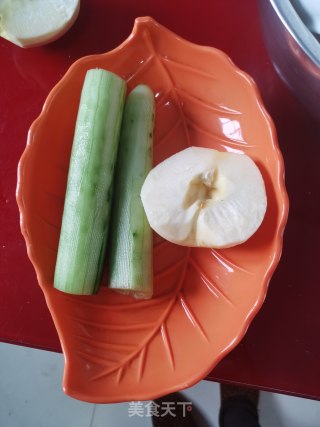 苹果蜂蜜黄瓜泥的做法步骤：1