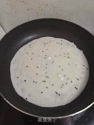 农家煎饼卷菜的做法步骤：2