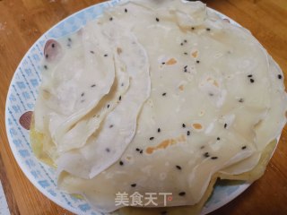 农家煎饼卷菜的做法步骤：4