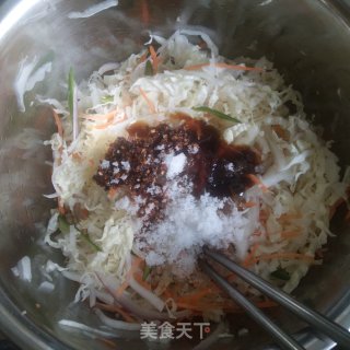 圆葱菜心拌海蛰丝的做法步骤：6