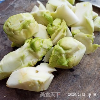 素炒儿菜的做法步骤：1