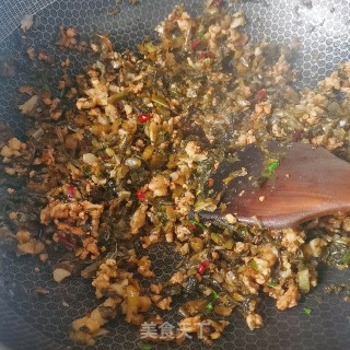 肉末酸菜的做法步骤：7