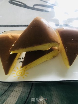 电饭煲版戚风蛋糕的做法步骤：7