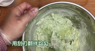 奶酪饼干(抹茶味和原味)，奶酪香味弥漫唇齿之间，让人无法拒绝，乖乖在家做美食，武汉加油，北京加油的做法步骤：5