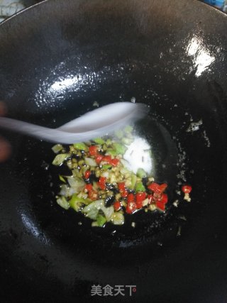 红烧黄花鱼的做法步骤：9