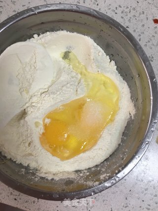 鸡蛋饼的做法步骤：2