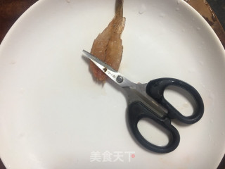 蒜蓉蒸虾的做法步骤：2