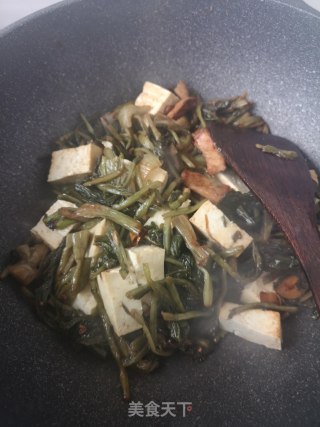 雪里蕻炖豆腐的做法步骤：6