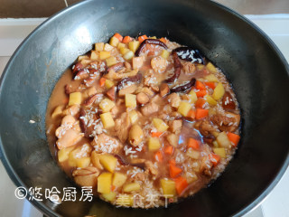 香菇鸡腿焖饭的做法步骤：7