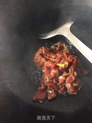 洋葱炒牛肉的做法步骤：3
