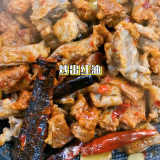 秘制土豆焖牛腩的做法步骤：7