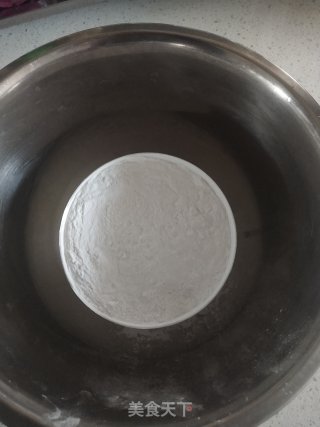 凉粉的做法步骤：1