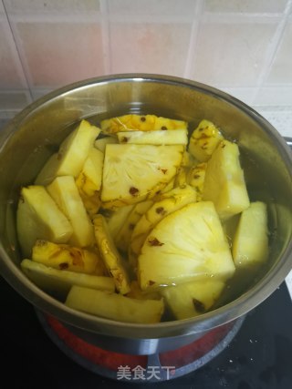 菠萝糖水的做法步骤：4