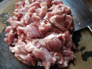 梅菜木耳蒸肉饼的做法步骤：4