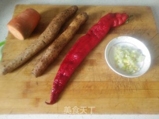 醋溜山药的做法步骤：1