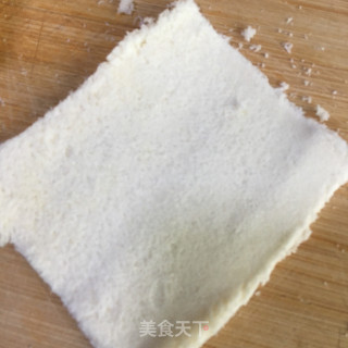 草莓吐司盏的做法步骤：3