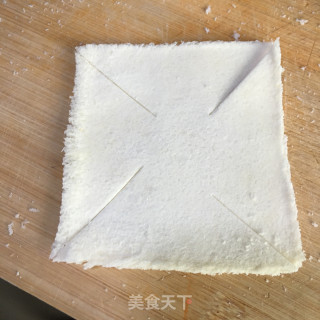 草莓吐司盏的做法步骤：4