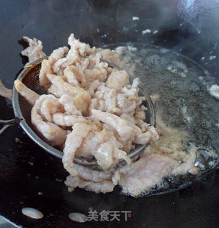 肉丝炒洋葱的做法步骤：5