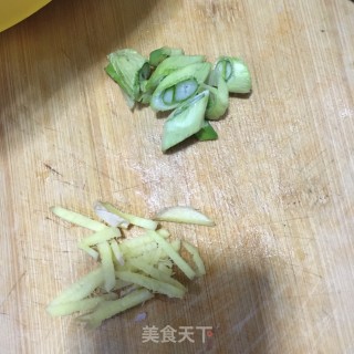 大虾粉条萝卜汤的做法步骤：3