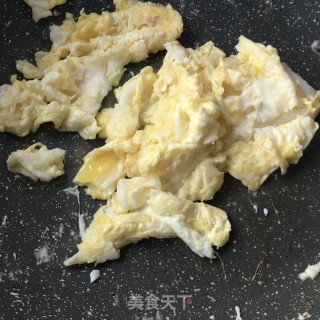 梅花肉香菇炒饭的做法步骤：10
