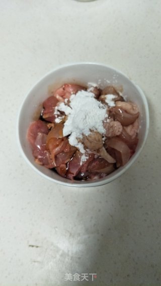 孜然土豆鸡丁的做法步骤：2