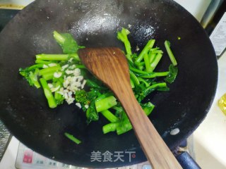 蚝油菜心的做法步骤：4