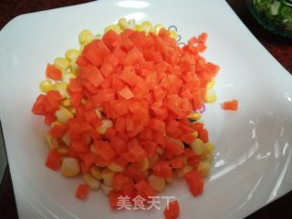 黑椒牛肉肠炒饭的做法步骤：2
